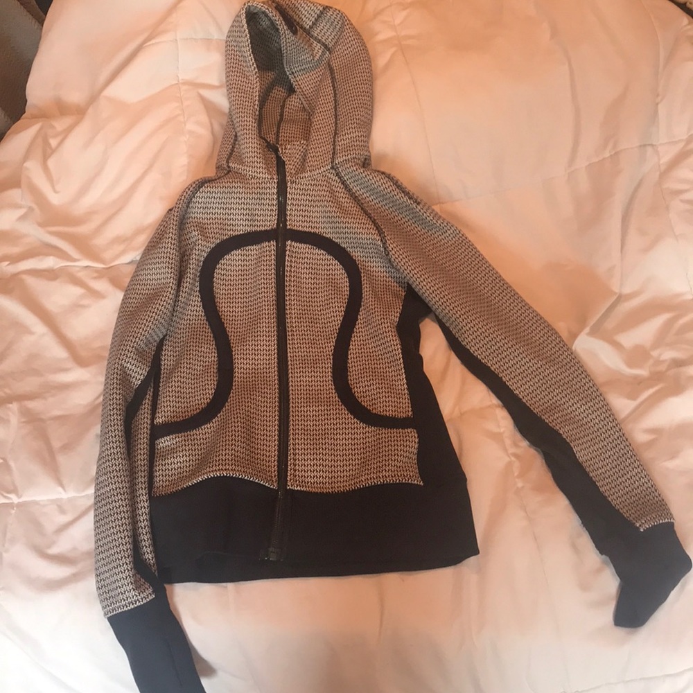 Lululemon zip up